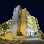 Hotel Checkin Pineda 3*