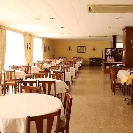 Hotel Checkin Pineda