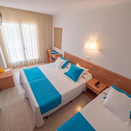 Checkin Pineda 3* ピネダ・デ・マール