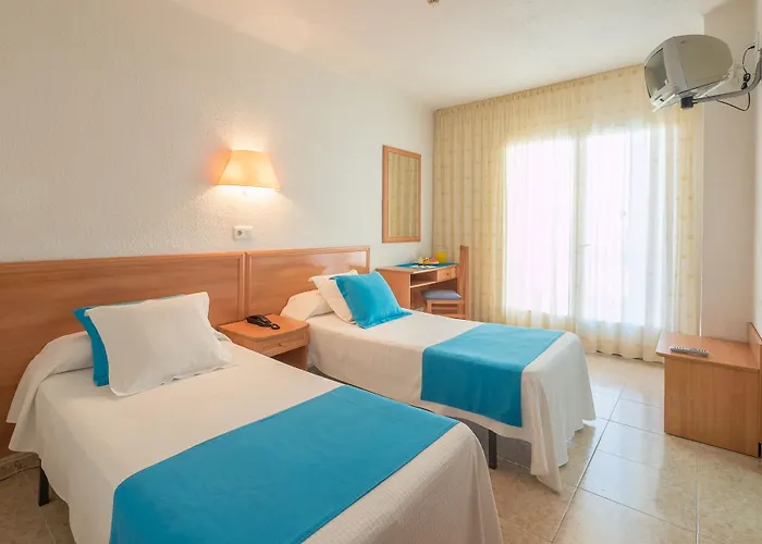 Checkin Pineda Otel Pineda de Mar