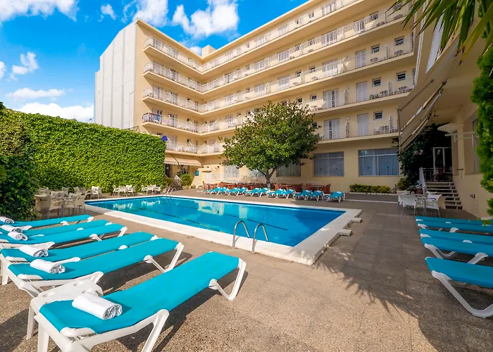 Otel Checkin Pineda