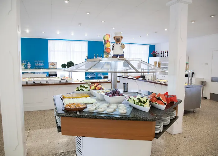 Otel Checkin Pineda